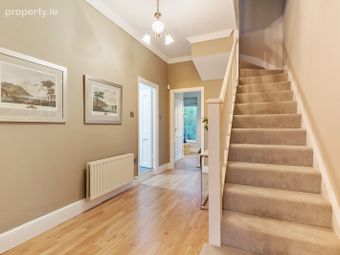 10 Leeson Court, Leeson Street Upper, Ballsbridge, Co. Dublin, Ballsbridge, Dublin 4 - Image 2