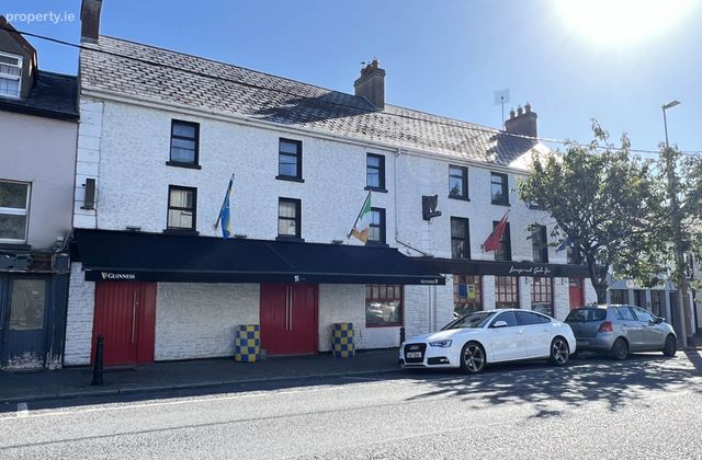 22 The Abbey, Cahir, Co. Tipperary, Cahir, Co. Tipperary - Click to view photos