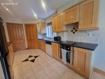 4 Hunters Way, Maryborough Woods, Douglas, Co. Cork - Image 2