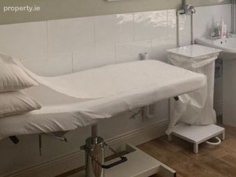 Newtownpark Clinic, 7 Rockville Road, Blackrock, Co. Dublin Is, Blackrock, Co. Dublin - Image 2