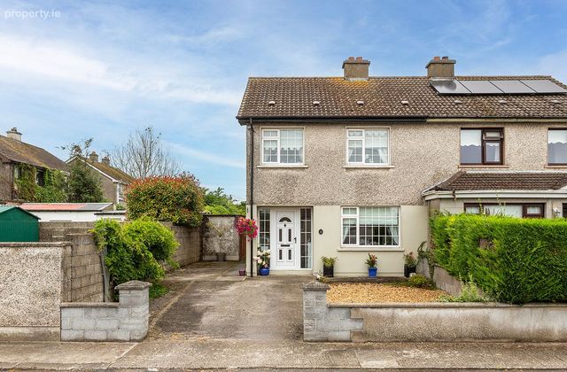 19 Blackwater Heights, Kells, Co. Meath - Click to view photos