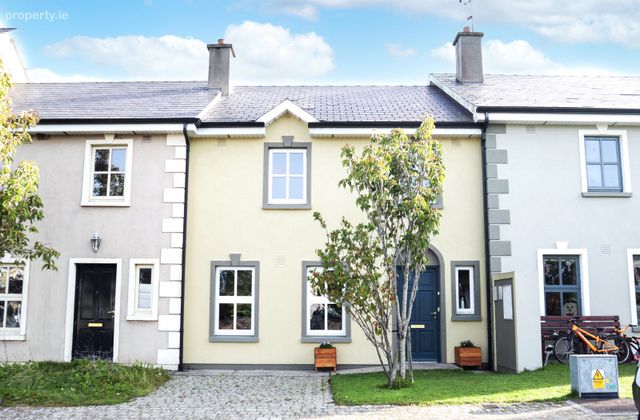 8 Chestnut Drive, Brookfield, Ballyhale, Co Kilkenny, Ballyhale, Co. Kilkenny - Click to view photos
