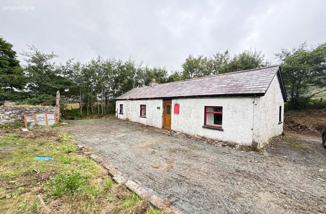 Straboy, Glenties, Co. Donegal - Click to view photos