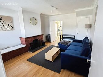 11 Sheraton Court, Glasheen Road, The Lough, Co. Cork - Image 3