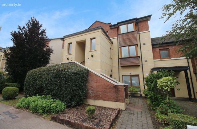 59 The Oaks, Maryborough Ridge, Douglas, Co. Cork - Click to view photos