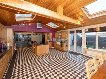 4 Landsborough Close, Moneygurney, Douglas, Co. Cork - Image 5