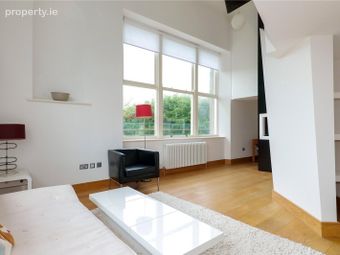 8 Mount Eaton House, Taylors Hill Road, Taylors Hill, Galway City, Taylor's Hill, Co. Galway - Image 2