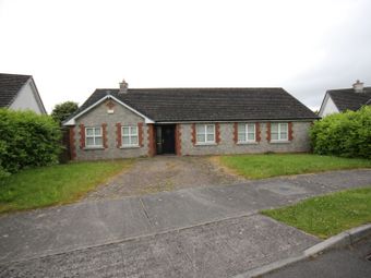 No 3 The Glebe, Rathdowney, Co. Laois - Image 2