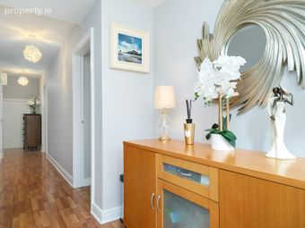 11 Rosse Court Terrace, Lucan, Co. Dublin, Lucan, Co. Dublin - Image 4