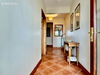 2 Premon Heights, Carlingford, Carlingford, Co. Louth - Image 4
