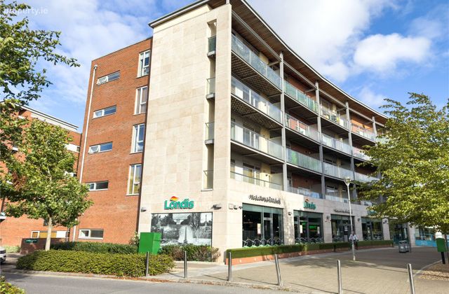 7 Phoenix Park Way, Phoenix Park Racecourse, Dublin 15, Dublin 15 - Click to view photos