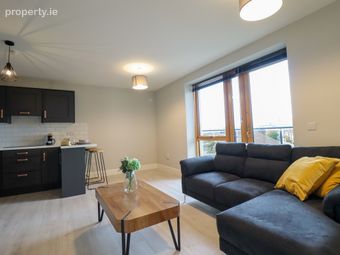 Apartment 19, Grand Canal Court, Dublin 8 - Image 3