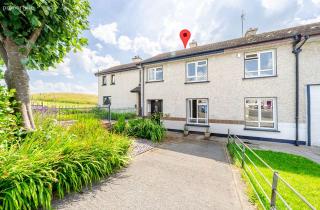 11 Rathbawn Avenue, Castlebar, Castlebar, Co. Mayo - Click to view photos