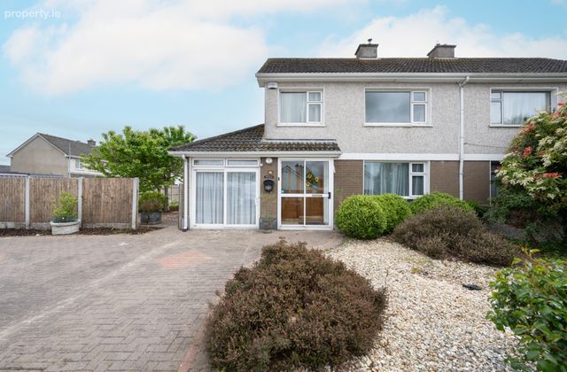 20 Hawthorne Avenue, Inniscarra View, Ballincollig, Cork, Ballincollig, Co. Cork - Click to view photos