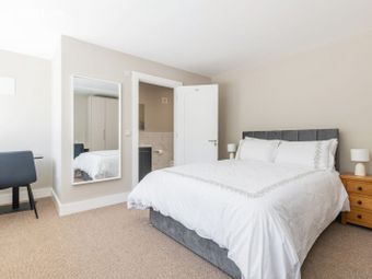 Clonard Lodge, Sandyford Road, Dundrum, Dublin 16 - Image 4