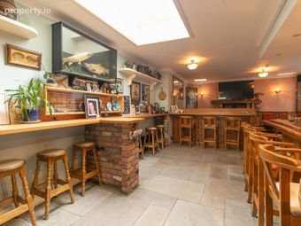 The Royal Bar, Stradone Street, Ballyjamesduff, Co. Cavan, Ballyjamesduff, Co. Cavan - Image 4