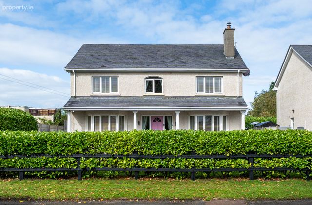 Market Hill, Ballymore, Mullingar, Co. Westmeath - Click to view photos