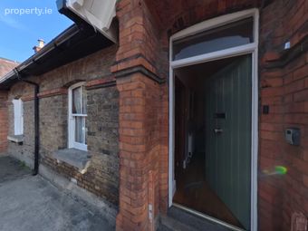 9 Estate Cottages, Shelbourne Road, Dublin 4, Ballsbridge, Dublin 4