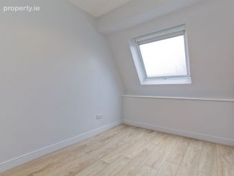 Apartment 27a, Emmet House, Emmet Court, Inchicore, Dublin 8 - Image 4