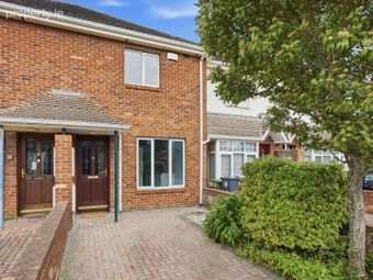 16 Summerville, Clontarf, Dublin 3 - Image 2
