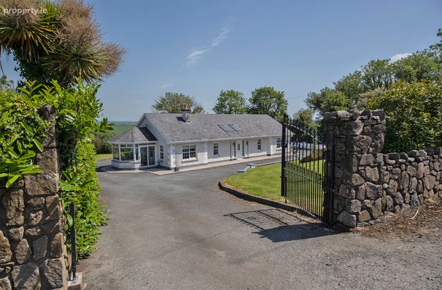 Ballymarket, Dungarvan, Dungarvan, Co. Waterford - Click to view photos