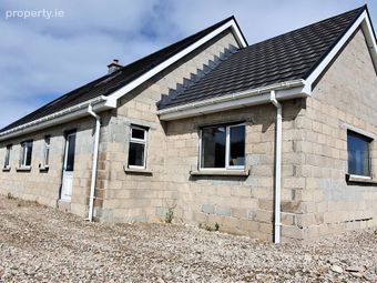 Cruckakeehan, Annagry, Loughanure, Co. Donegal - Image 2