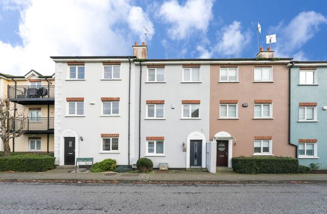30 Barons Hall Rise, Balbriggan, Co. Dublin, Balbriggan, Co. Dublin - Click to view photos