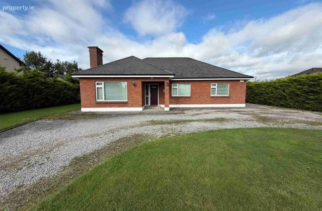 Sandpit, Termonfeckin, Termonfeckin, Co. Louth - Click to view photos