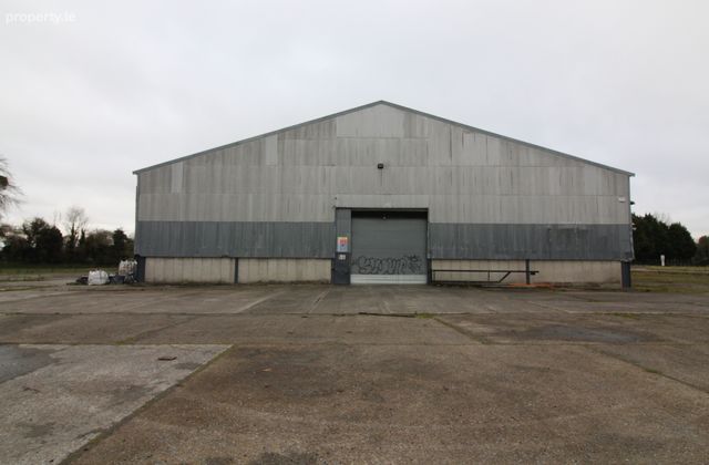 Kilpatrick, Lullymore, Co. Kildare - Click to view photos