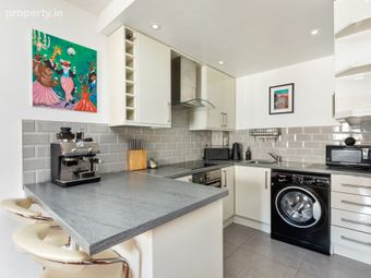 Apt 81, 20 Christchurch Place, Christchurch, Dublin 8, Christchurch, Dublin 8 - Image 5
