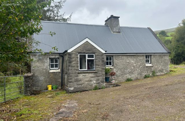 Keeas, Glencar, Boheeshil, Co. Kerry - Click to view photos