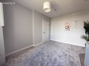 26 Tower House, Clonmel, Co. Tipperary, Clonmel, Co. Tipperary - Image 4