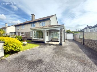 Loudres Villa, 15 Doctor Mannix Road, Salthill, Co. Galway