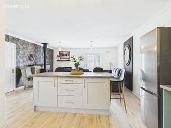 46 Pebble Drive, Pebble Beach, Tramore, Co. Waterford - Image 4