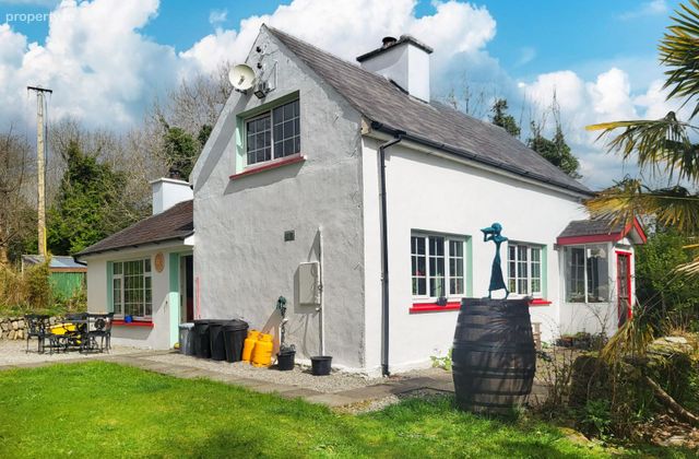 Shanacrane, Dunmanway, Co. Cork - Click to view photos