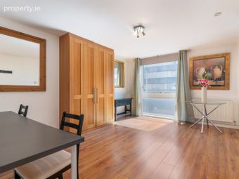 54 Rowan House, Mespil Estate, Sussex Road, Dublin 4, Dublin 4 - Image 5