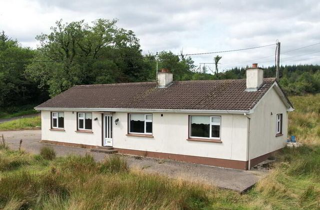 Altachullion Lower, Swanlinbar, Co. Cavan, Swanlinbar, Co. Cavan - Click to view photos