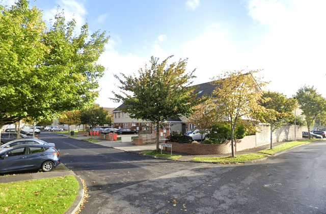 Charlestown Green, Finglas, Dublin 11, Finglas, Dublin 11 - Click to view photos