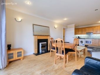 1 The Quays, Market Square, Longford, Longford Town, Co. Longford - Image 3