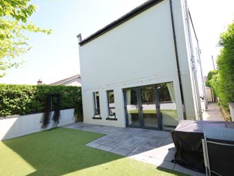 Montana, Lima Lawn, Glasheen, Co. Cork - Image 2