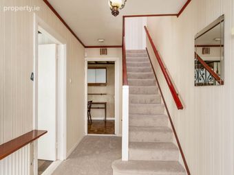 83 Woodley Park, Kilmacud, Dublin 14, Kilmacud, Co. Dublin - Image 2