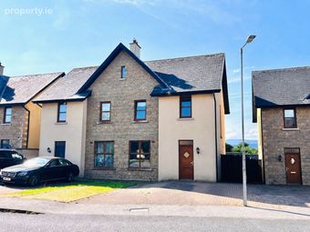 31 Springfield Grove, Rossmore Village, Reddan's Walk, Co. Tipperary - Image 3