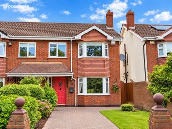 15 College Park Way, Ballinteer, Dublin 16