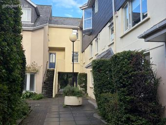 Apartment 8, Ruxton Court, Galway City Centre, Co. Galway - Image 2