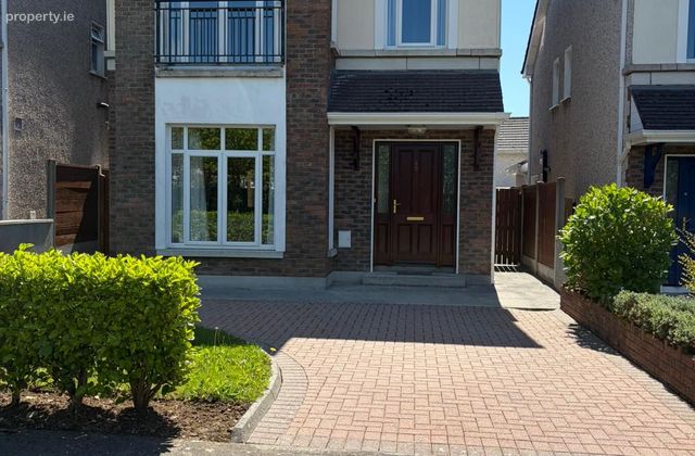 Caiseal Cam, Roscam, Roscam, Co. Galway - Click to view photos