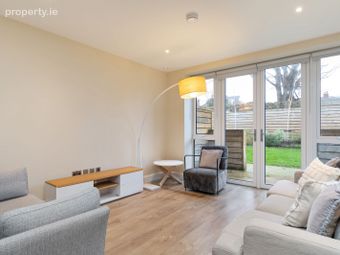 3 Bedroom, 2 Bathroom, Cherrygarth, Mount Merrion, Co. Dublin - Image 3