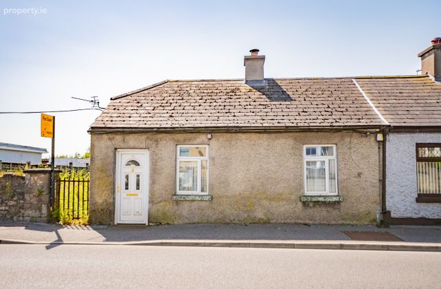 17 Valley Cottages, Patrick Street, Mullingar, Co. Westmeath, Mullingar, Co. Westmeath - Click to view photos