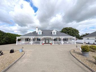 'serenity' Newcastle, Newbawn, Co. Wexford - Image 2