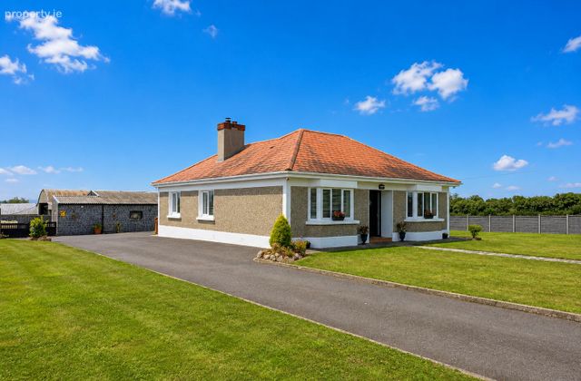 Ballybrophy, Borris-in-Ossory, Co. Laois - Click to view photos