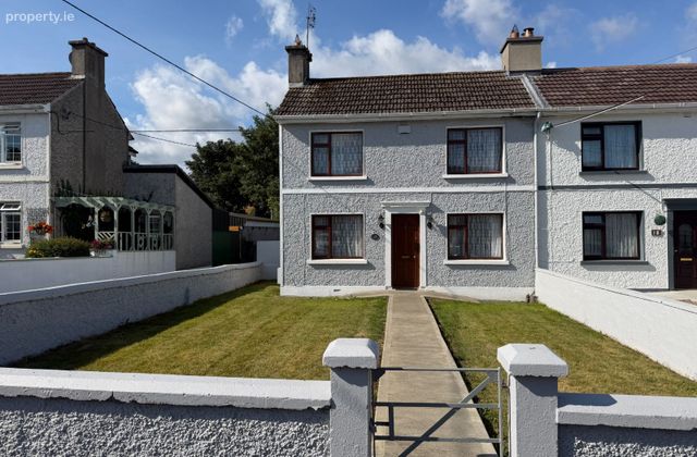 17 Saint John's Square, Portlaoise, Portlaoise, Co. Laois - Click to view photos